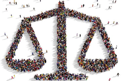 becas distinto en cada comunidad